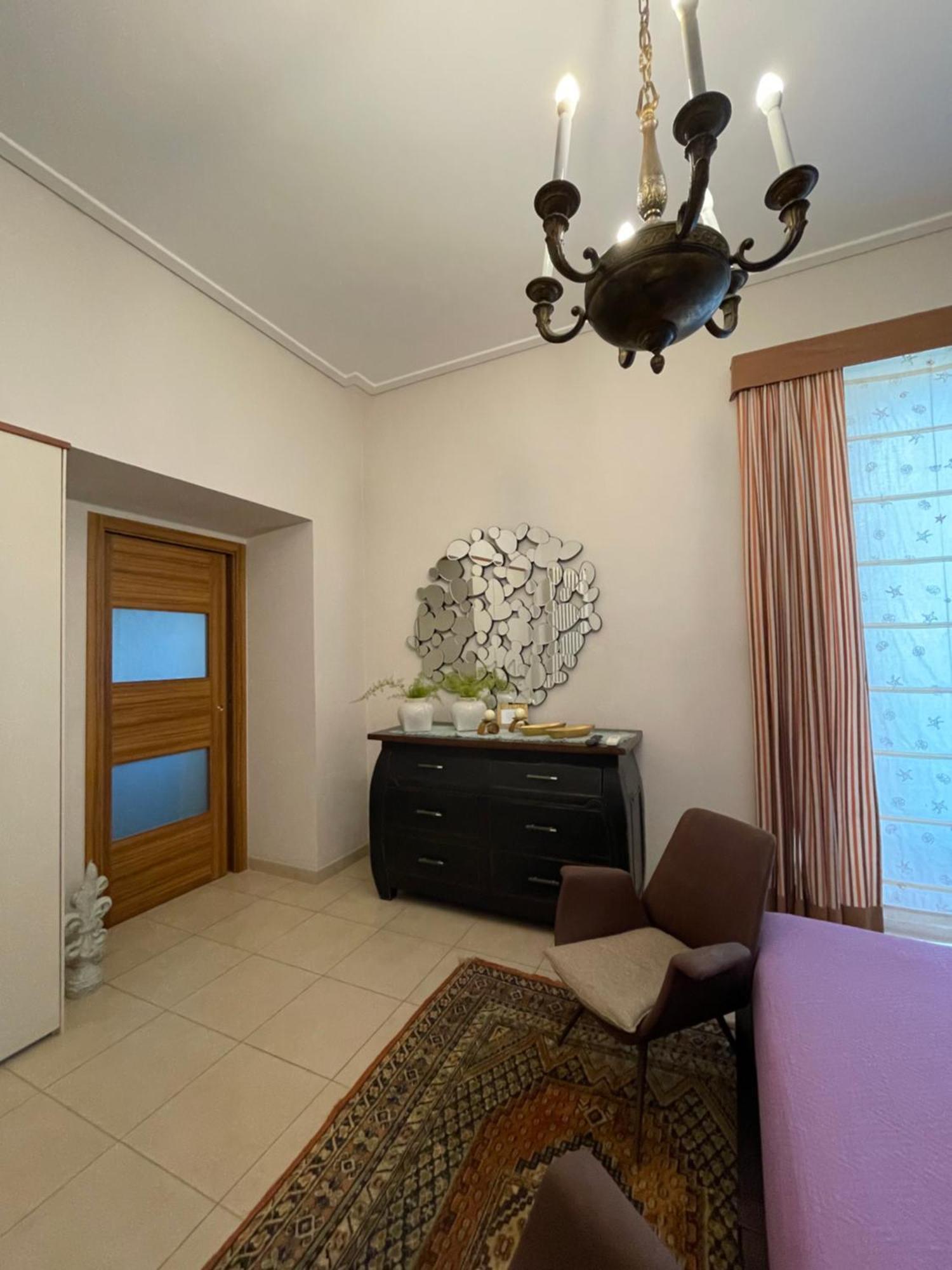 Domus Felix Bed & Breakfast Sorrento Bagian luar foto