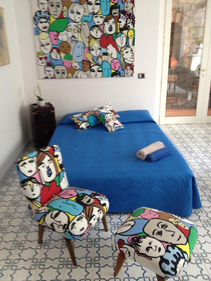 Domus Felix Bed & Breakfast Sorrento Bagian luar foto
